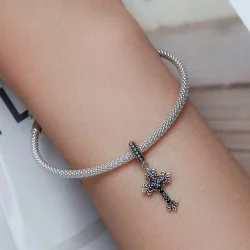 Zawieszka Typu Pandora Zabytkowy krzyż - BSC669