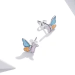 Kolczyki sztyfty Typu Pandora Motyl w trzech kolorach - SCE1156