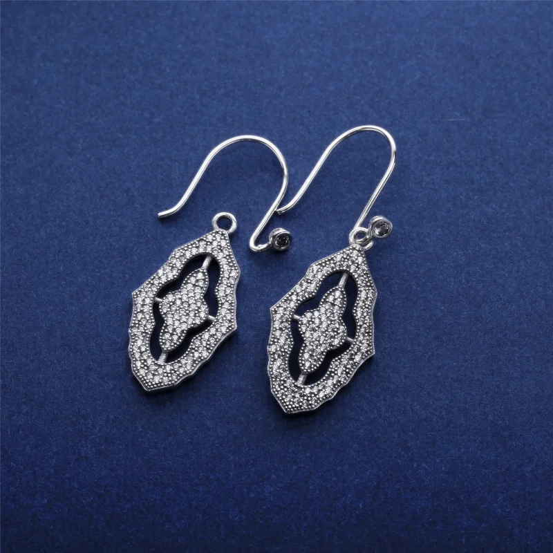 (zdjęcie do) Srebrne kolczyki Sparkling Lace Drop | PANDORA - Wyświetl 2