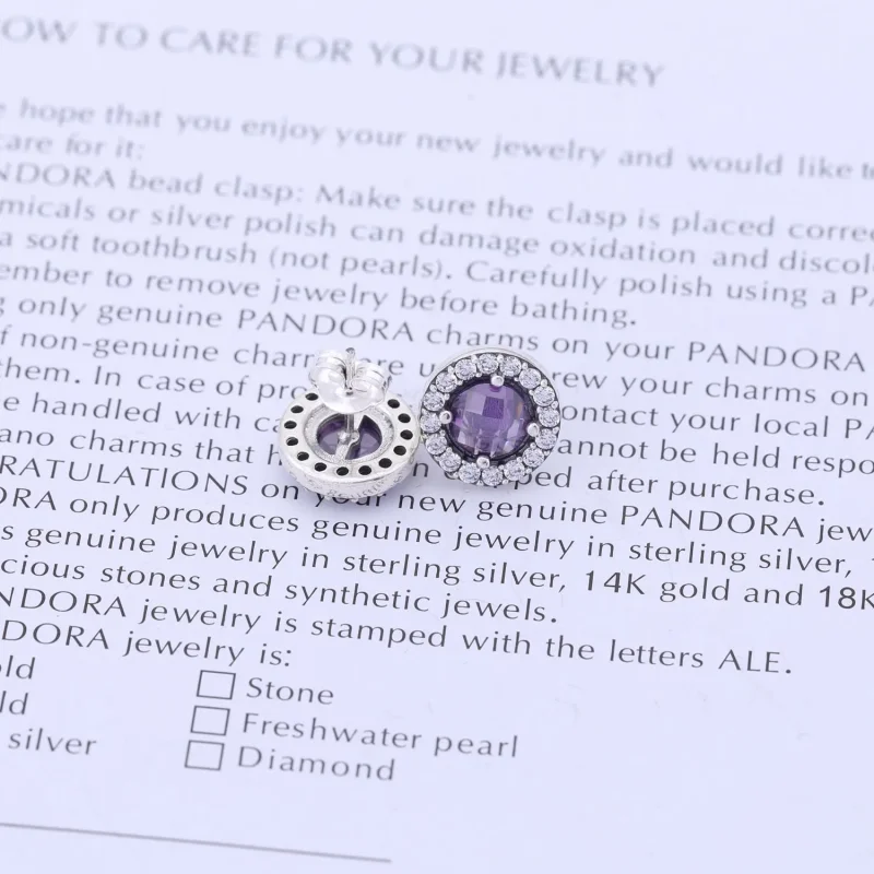 (zdjęcie do) Sparkling Amethyst Stud Earrings - Pandora PL - Wyświetl 2