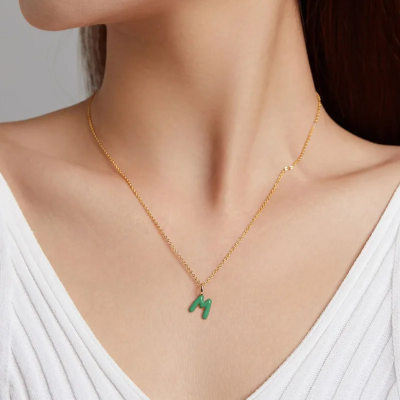 (zdjęcie do) Charm Typu Pandora Me Pop Art - Litera M - SCP050 - Wyświetl 3