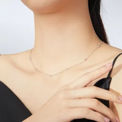 Naszyjnik Typu Pandora Romantyczny Połysk - SCN393