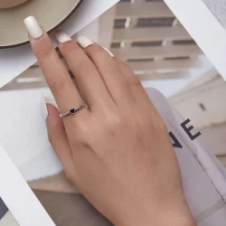 Otwarte pierścienie Typu Pandora Czarna cyrkonia w stylu vintage - SCR878