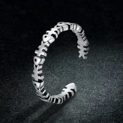 Otwarte pierścienie Typu Pandora Rybia kość - BSR224