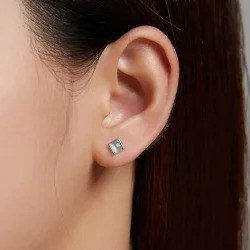 Kolczyki sztyfty Typu Pandora Prosta geometria - zielone kocie oko - SCE1269-GN