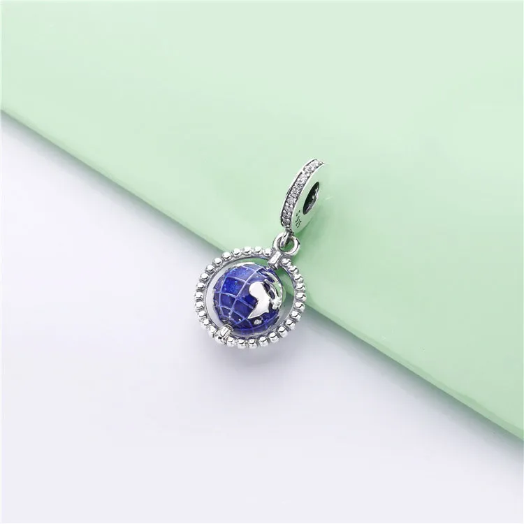 (zdjęcie do) Zawieszka PANDORA Obrotowy świat 798021CZ - Wyświetl 2