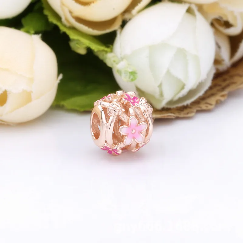 (zdjęcie do) Charms Pandora Różowa ażurowa stokrotka 788772C01 - Wyświetl 3