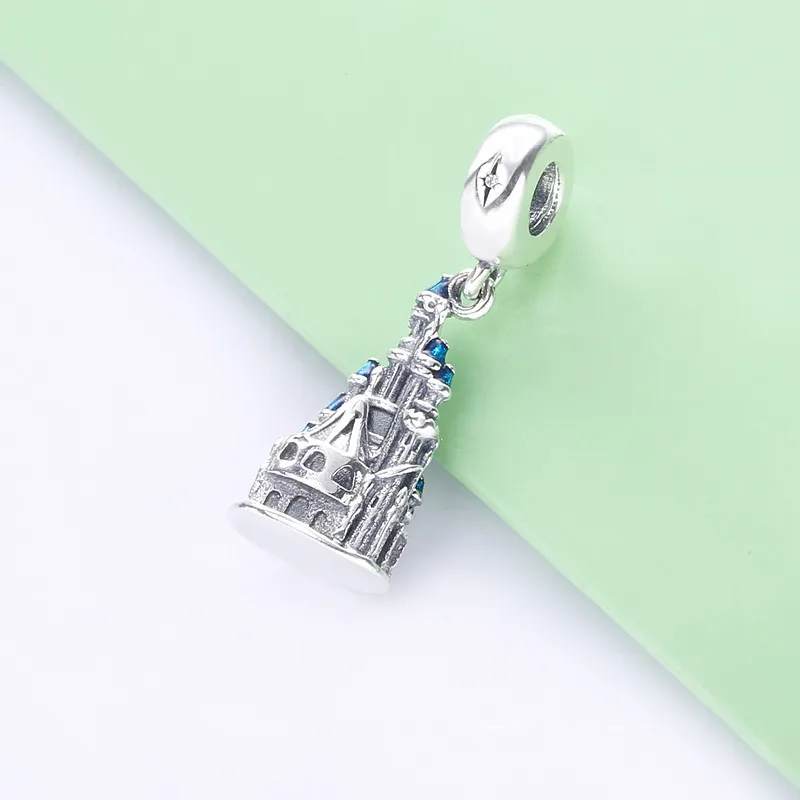 (zdjęcie do) Zawieszka Pandora Zamek Kopciuszka P400020937933 - Wyświetl 3