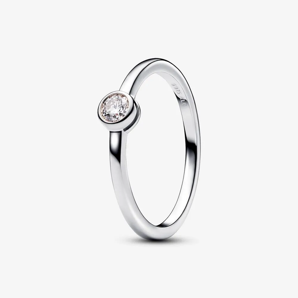 pierścionek pandora era lab grown diamond bezel o wadze 015 karata i srebrnym srebrze próby 925 192894c01